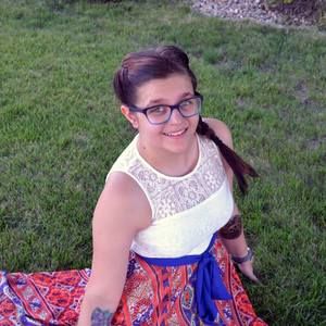 Meet your Posher, Lori